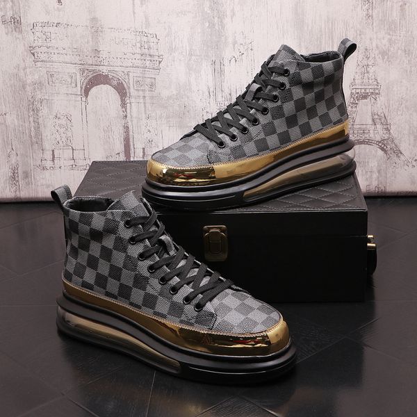 Luxury Driving Men Flat Boots Dress Shoes Zapatillas Hombre Fashion Pu Casual Sequins Love