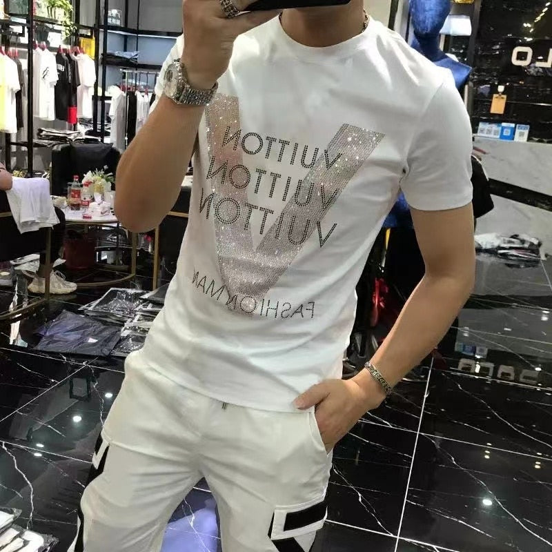 Men's Summer T-shirt New Designer Personalized Trend Mercerized Cotton Large V-Letter Hot Diamond Slim Casual Male Tees Clothing